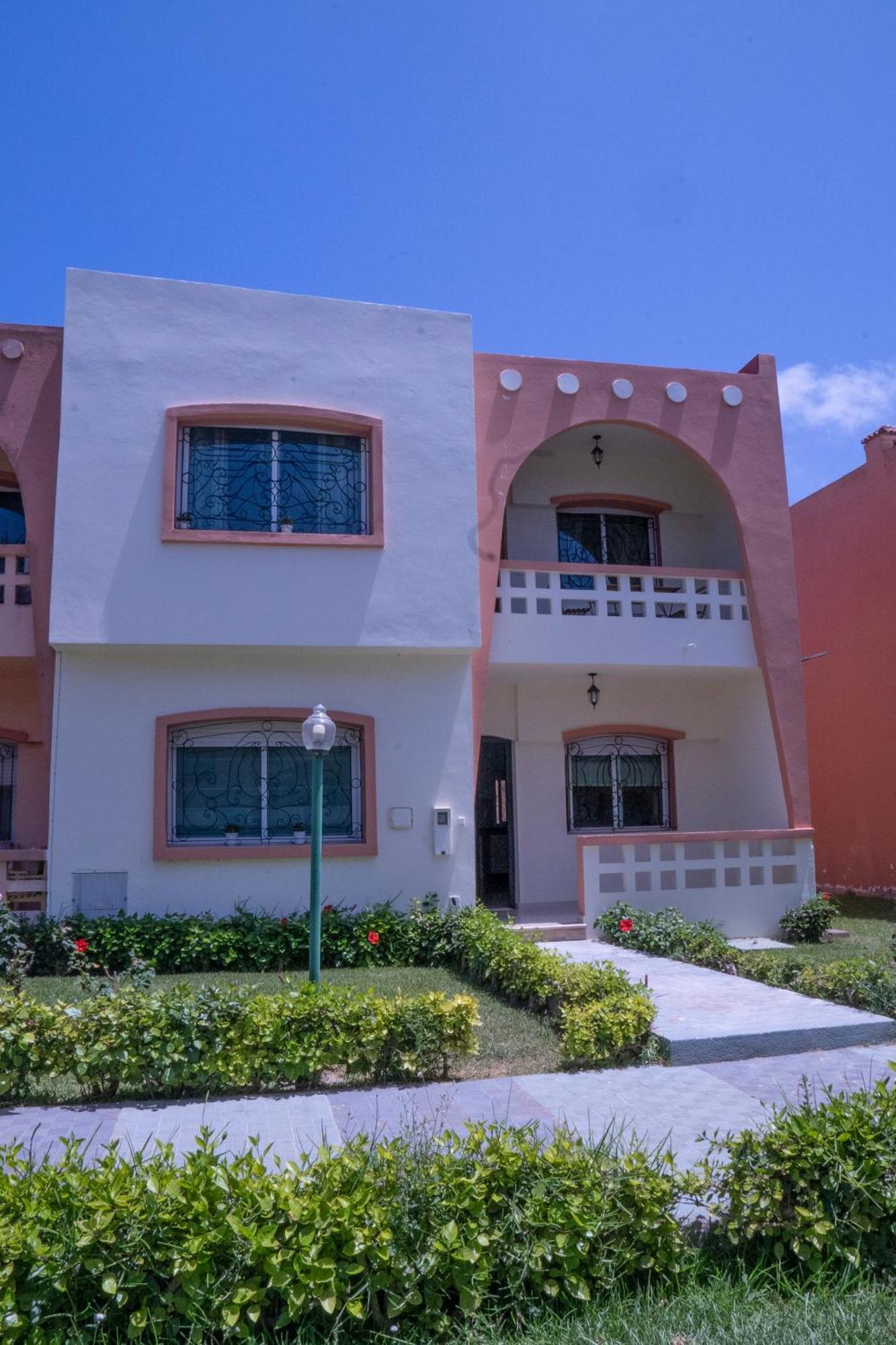Duplex La Roseraie A 2Min De La Plage 2 Piscines Sidi Bouzid Eksteriør bilde